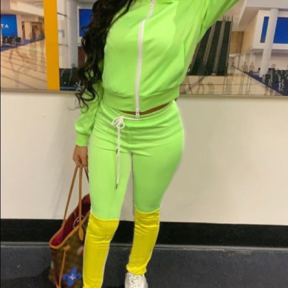 Two Tone Set - Picture 2 of 2